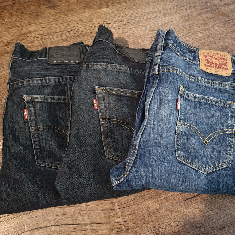 Levis boys denim size 18 bundle of 3